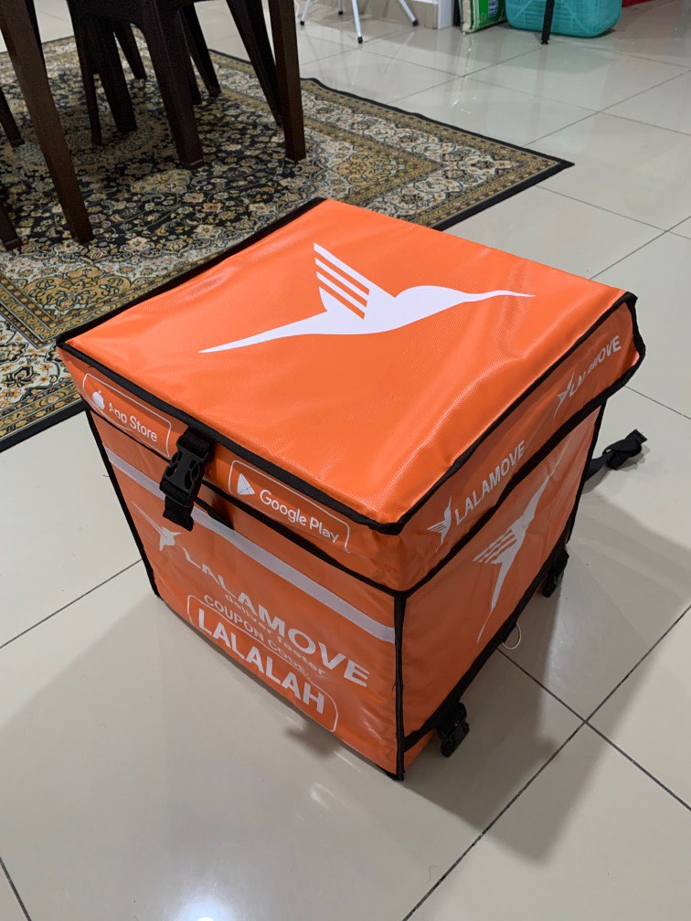 LALAMOVE BAG LATEST EDITION, Looking For on Carousell