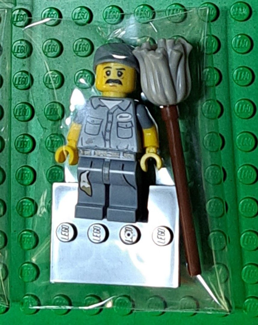 Lego 71011 minifigures series 15, Hobbies & Toys, Toys & Games on Carousell
