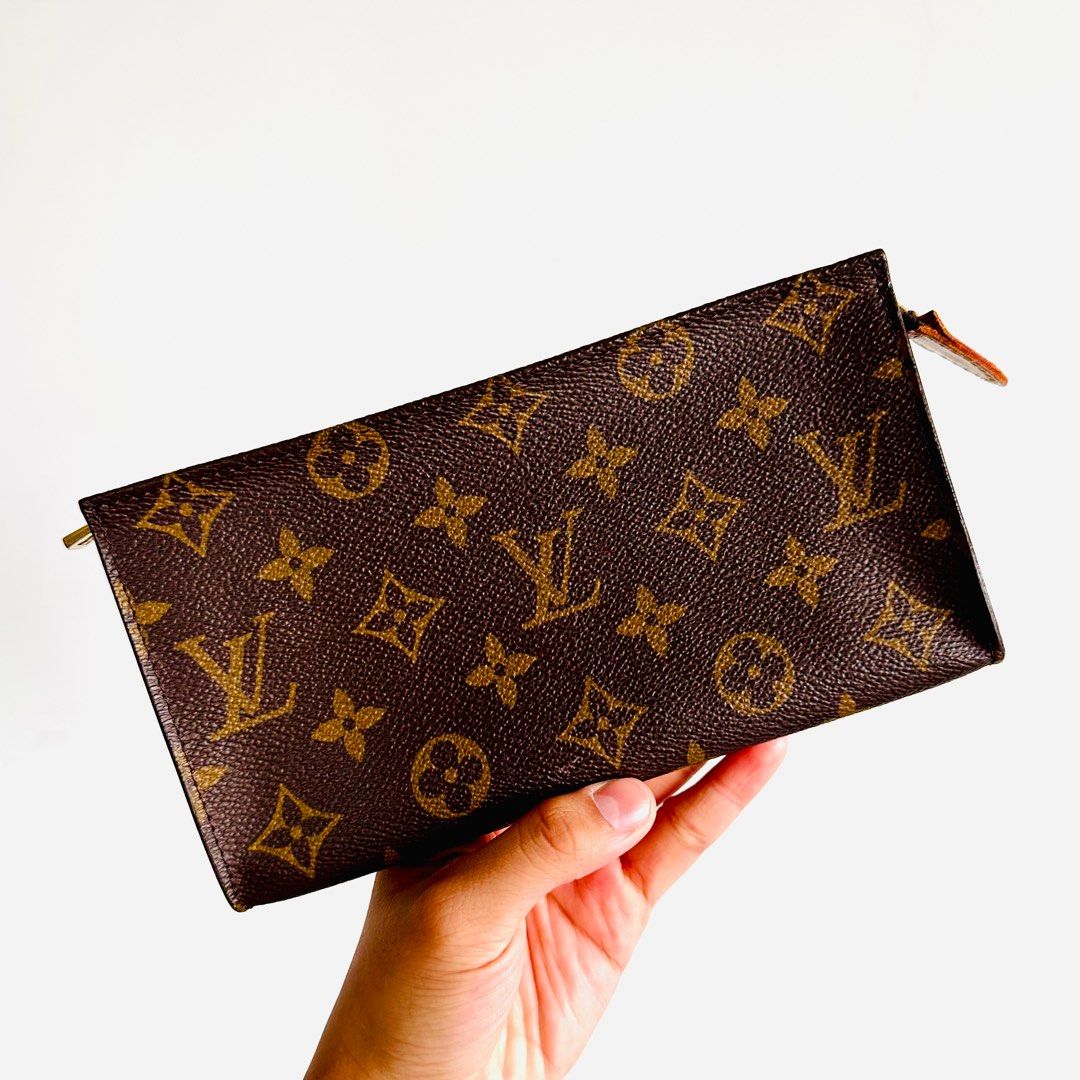 LV Toiletry Pouch 15, Luxury, Bags & Wallets on Carousell