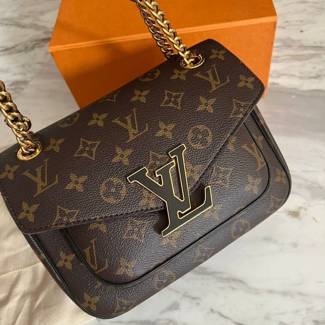 LV Passy Monogram 2021, Barang Mewah, Tas & Dompet di Carousell