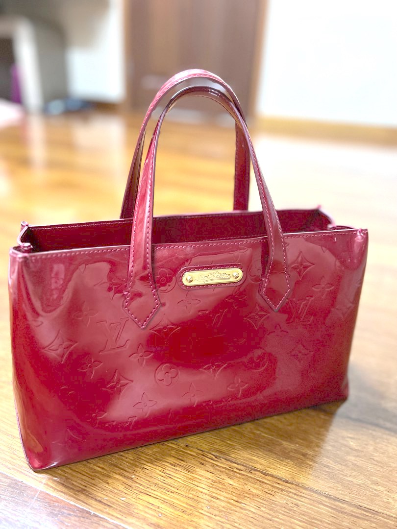 Red vernis louis vuitton outlet