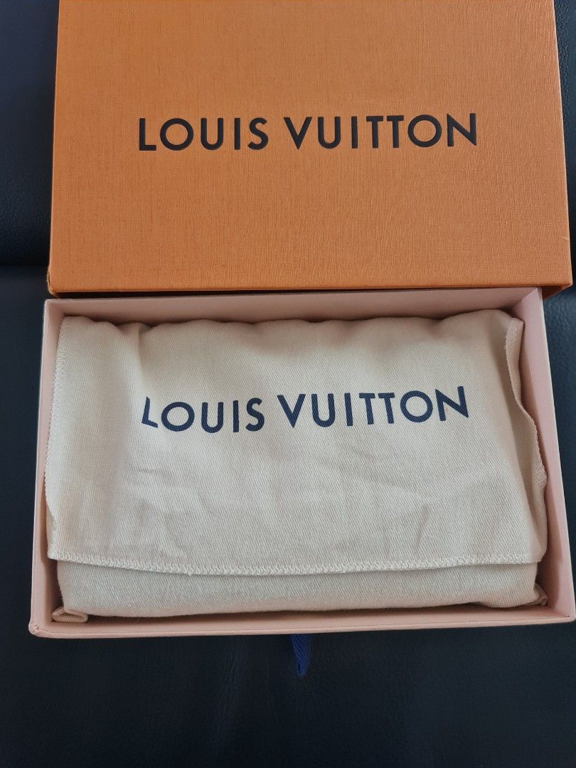 Louis Vuitton Monogram Noir Bandoulière Strap