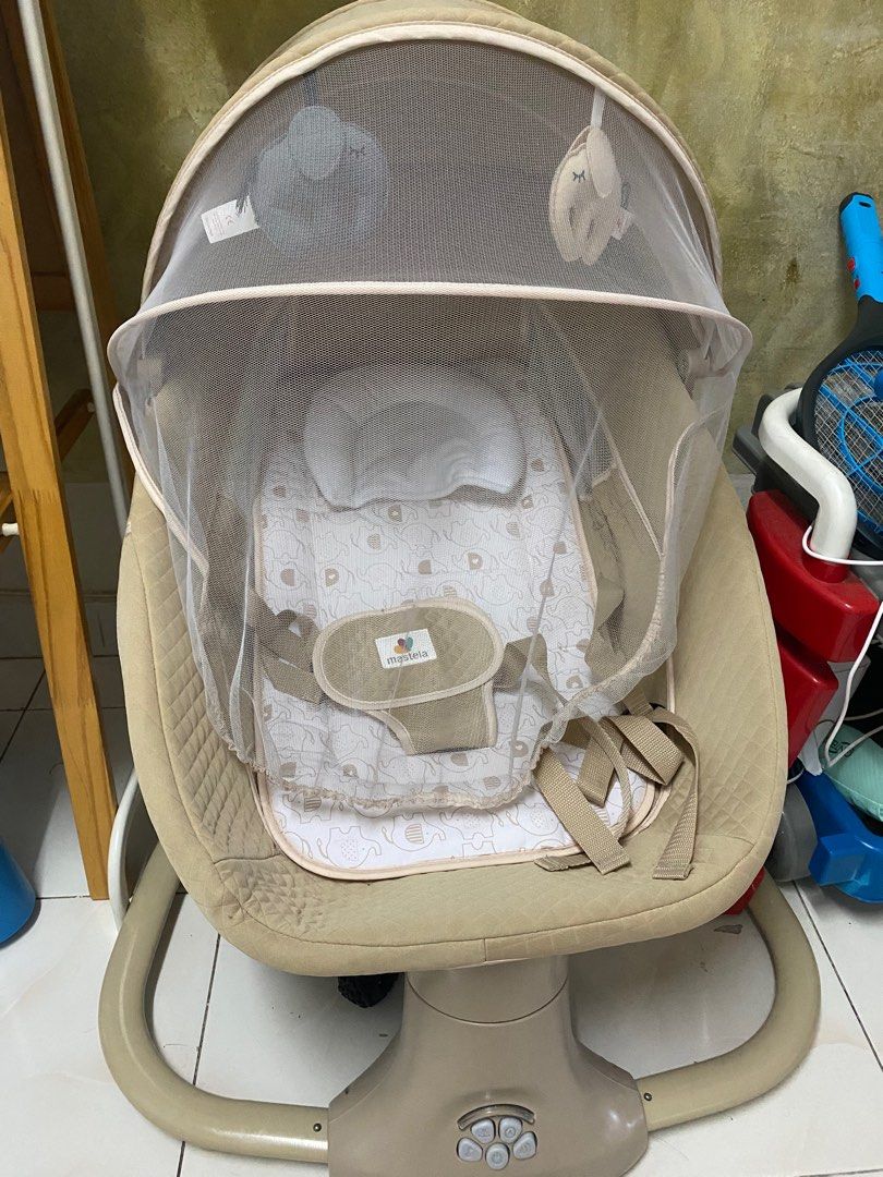Mastela baby swing, Babies & Kids, Baby Monitors on Carousell