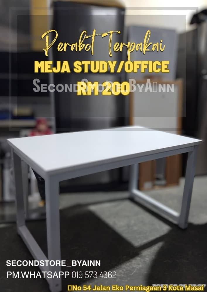 Meja Study / Office Terpakai, Furniture & Home Living, Furniture
