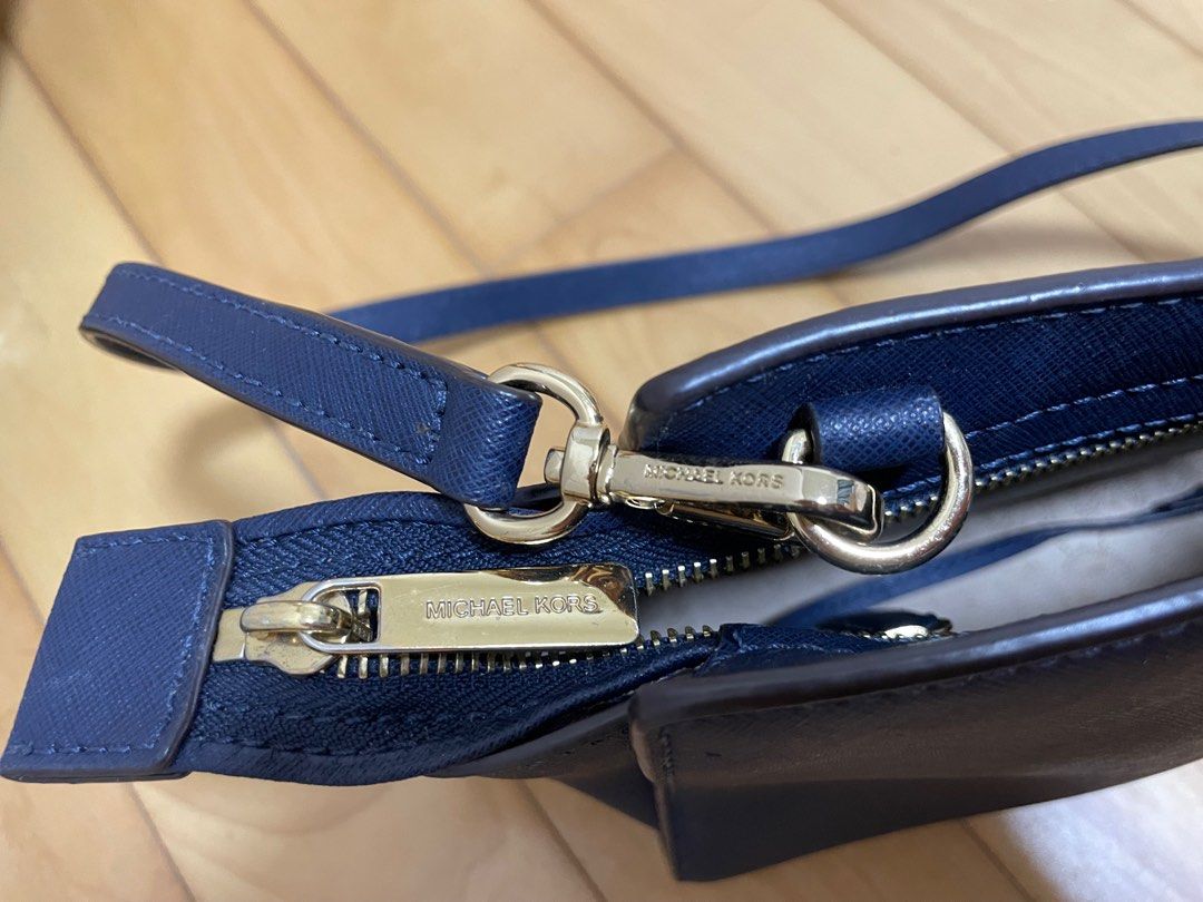 Michael Kors cross Cody bag Carousell