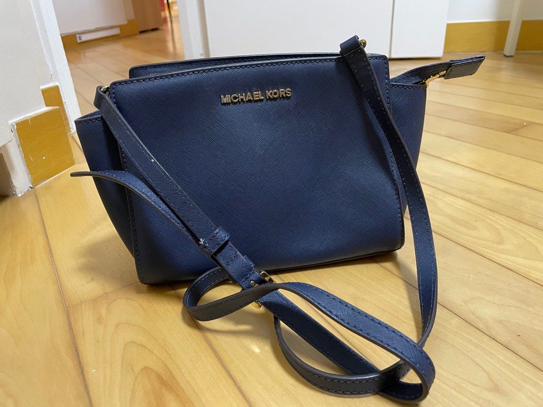 Michael kors cody discount
