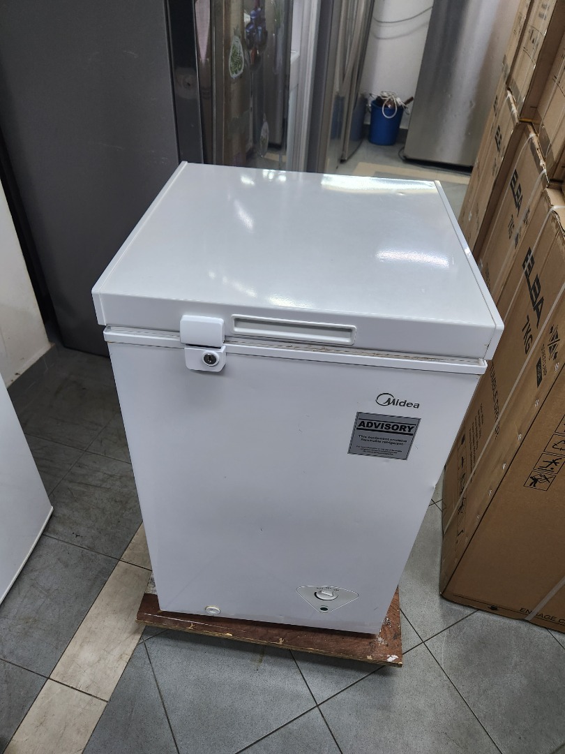 MIDEA Mini Freezer 60L MCF61W, TV & Home Appliances, Kitchen Appliances ...