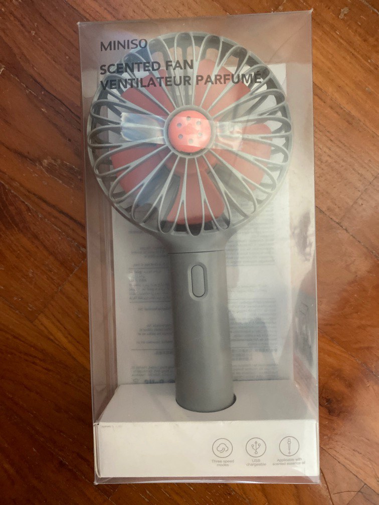 MINISO Portable USB Scented Fan, Furniture & Home Living, Lighting