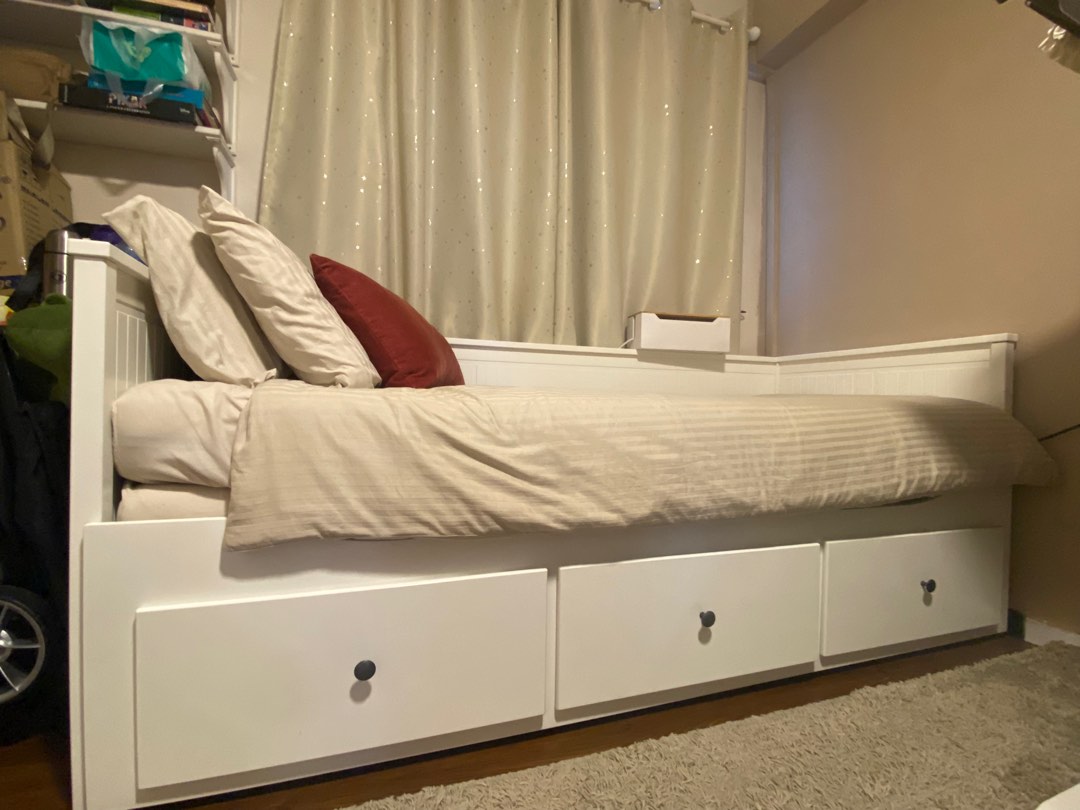 (Moving Out Sale) Ikea Hemnes Daybed, Furniture & Home Living