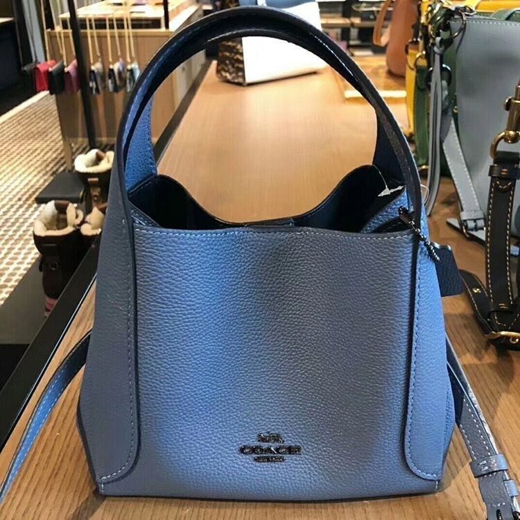 Buy Coach Colourblocked Hadley Hobo 21 Bag