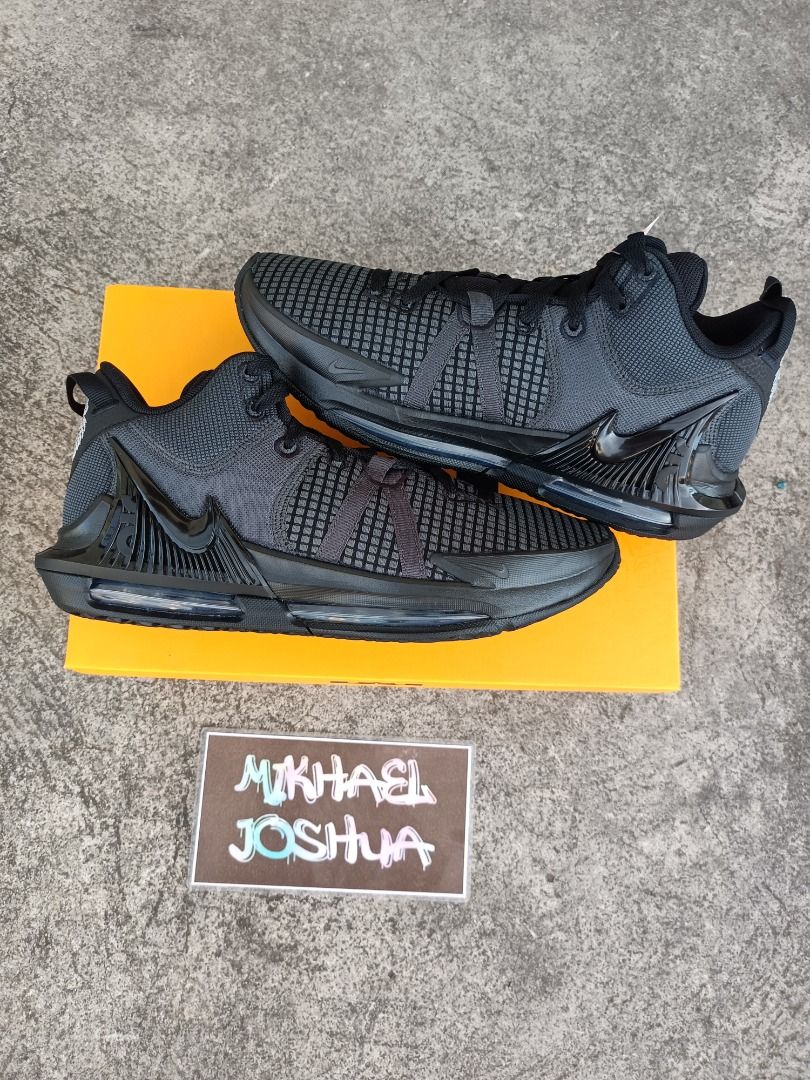 Triple hot sale black lebrons
