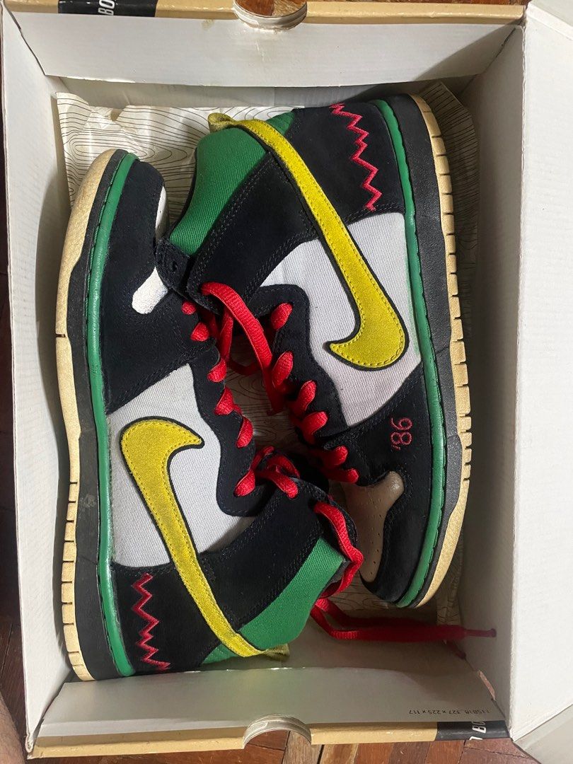 nike sb dunk mcrad
