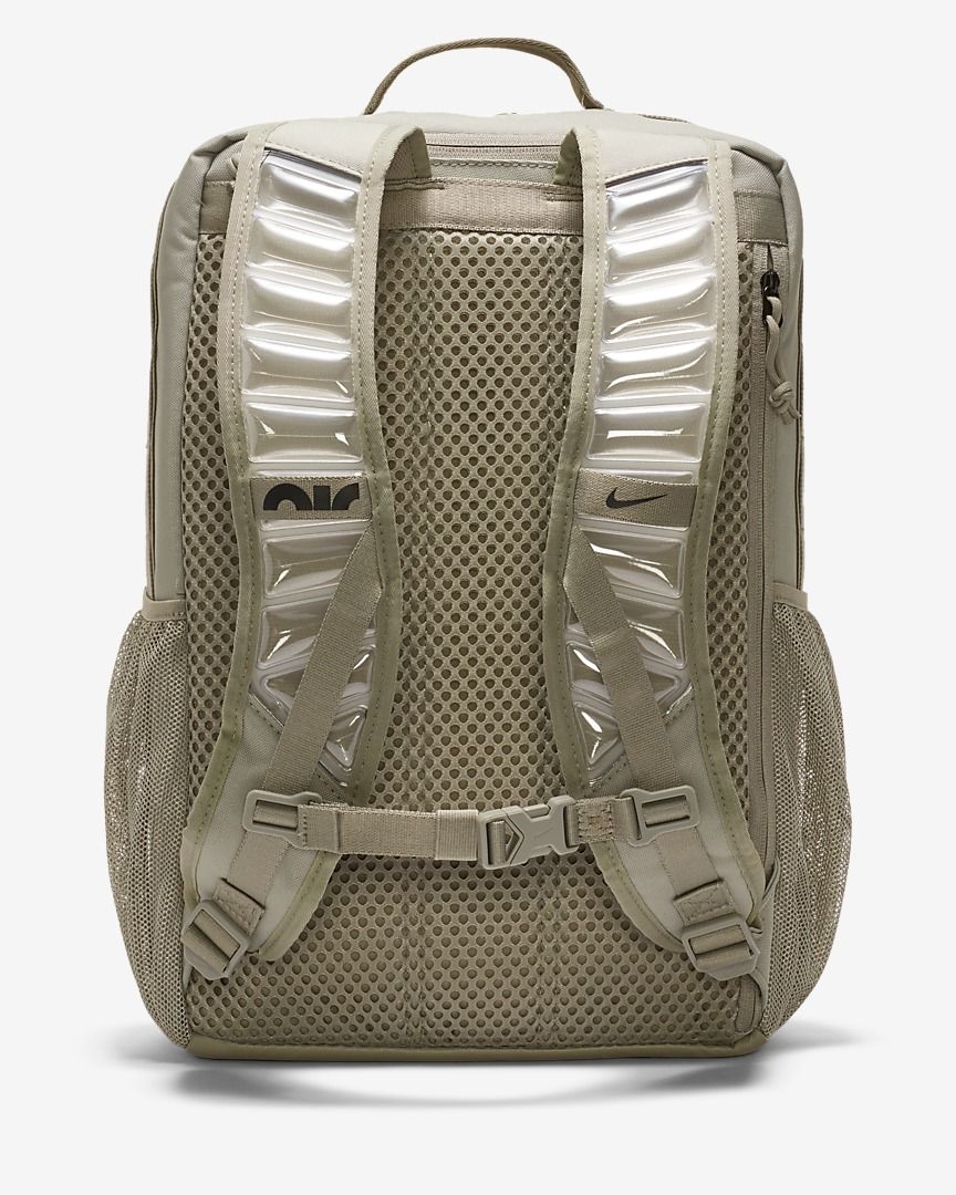 NIKE Utility Speed Graphic Training Backpack, Men's Fashion, Bags