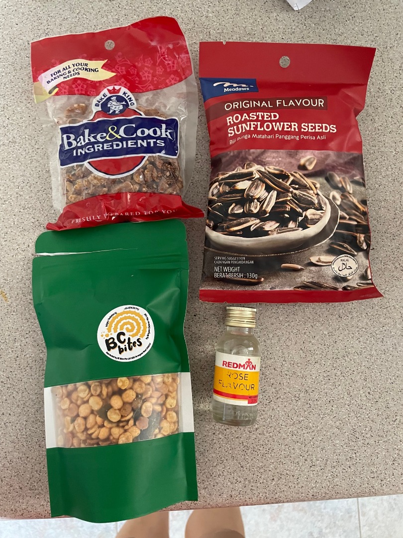 nuts and seeds, Food & Drinks, Packaged & Instant Food on Carousell