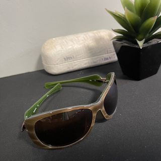 Oakley sunglasses / Oakley shades