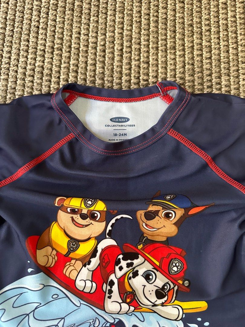 Old Navy, rashguard swim set, Babies & Kids, Babies & Kids Fashion on