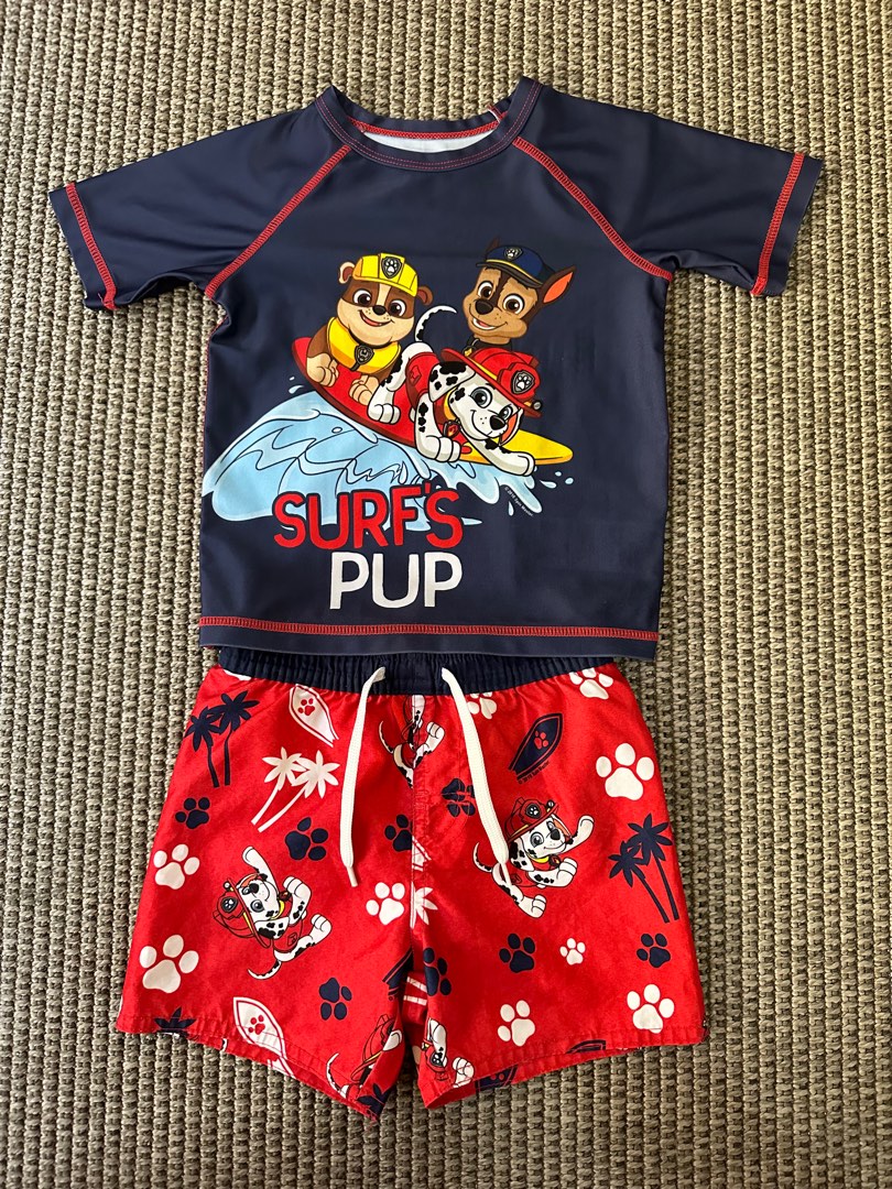 Old Navy, rashguard swim set, Babies & Kids, Babies & Kids Fashion on