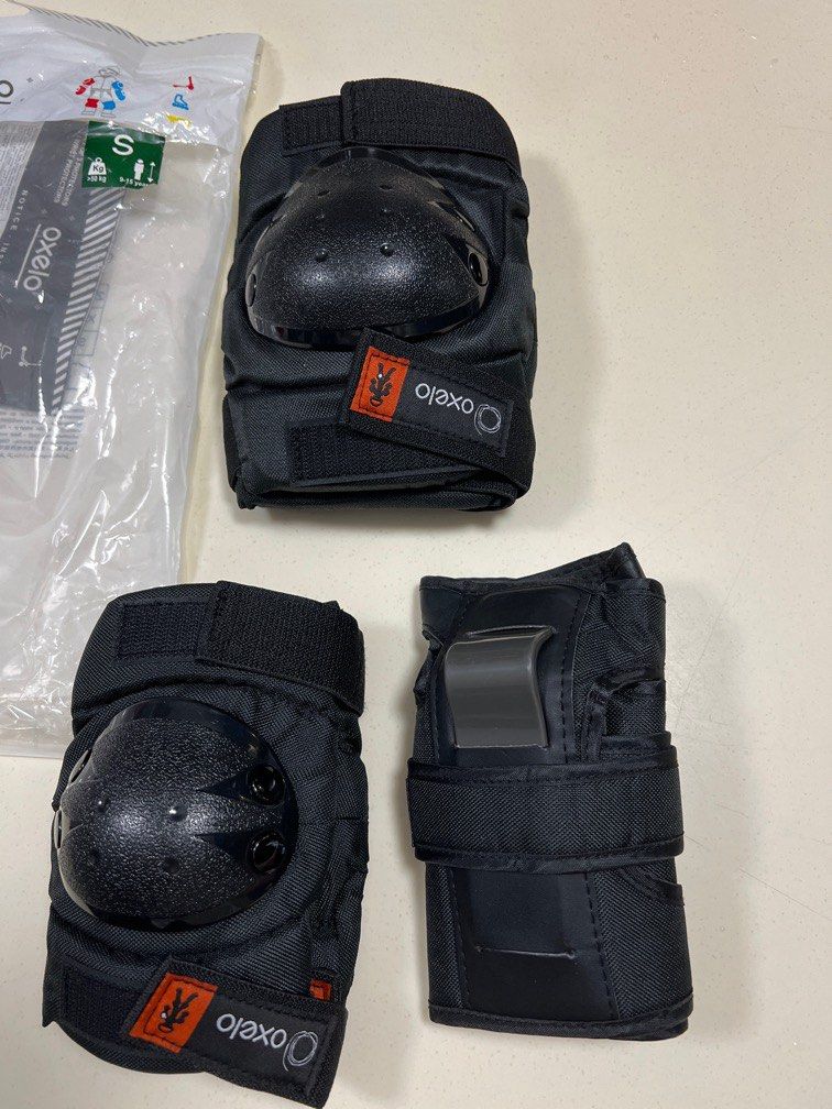 Oxelo set 3 protection, Sports Equipment, Other Sports Equipment and ...