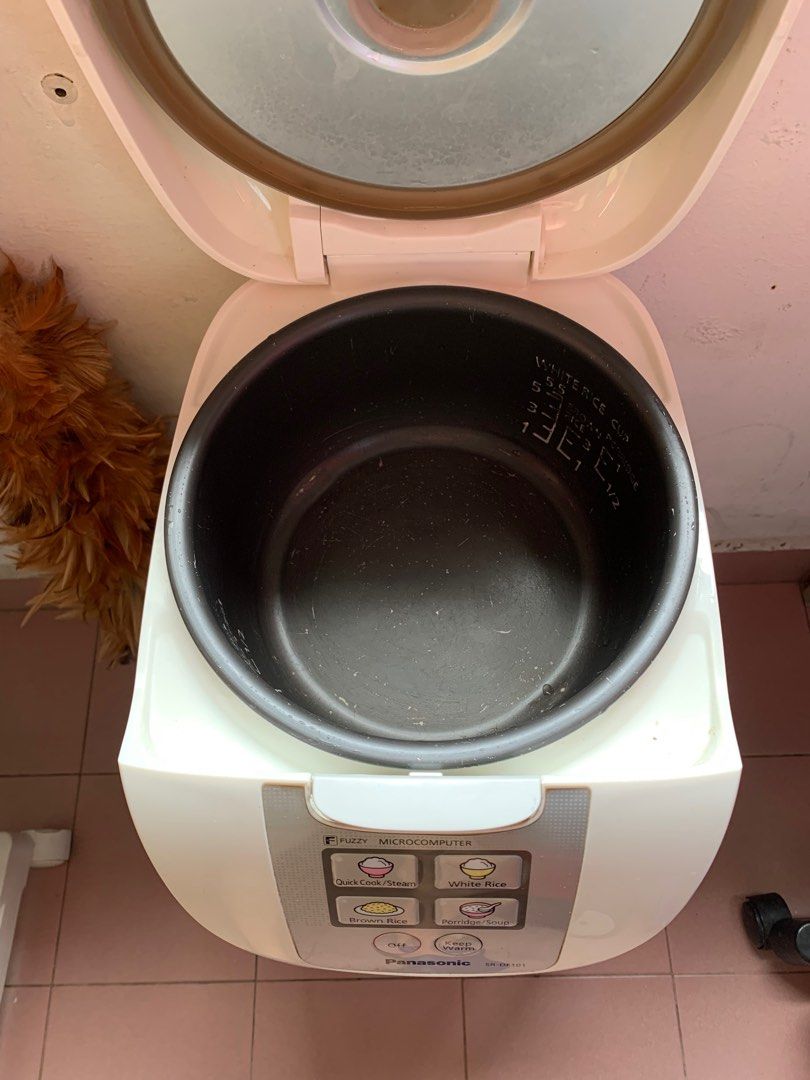 Panasonic Rice Cooker SRDF101, TV & Home Appliances, Kitchen