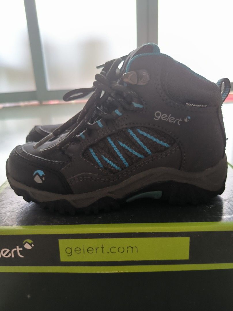 Gelert shoes store