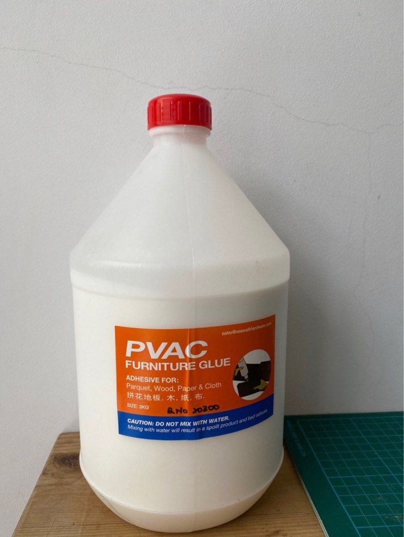 PVC white glue 3kg, Hobbies & Toys, Stationery & Craft, Craft Supplies