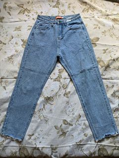 (Category: ) located in . Submitted by tyrastyle (Listing ID 1230588428, Image 1). Description: .