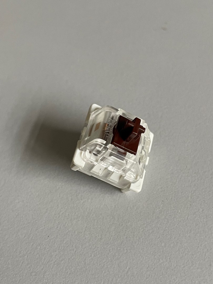 Royal Kludge Brown Switches (x71), Computers & Tech, Parts ...