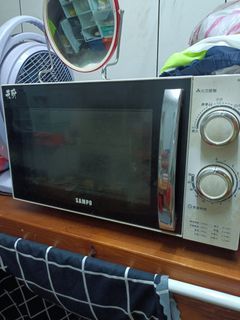 Sampo microwave
