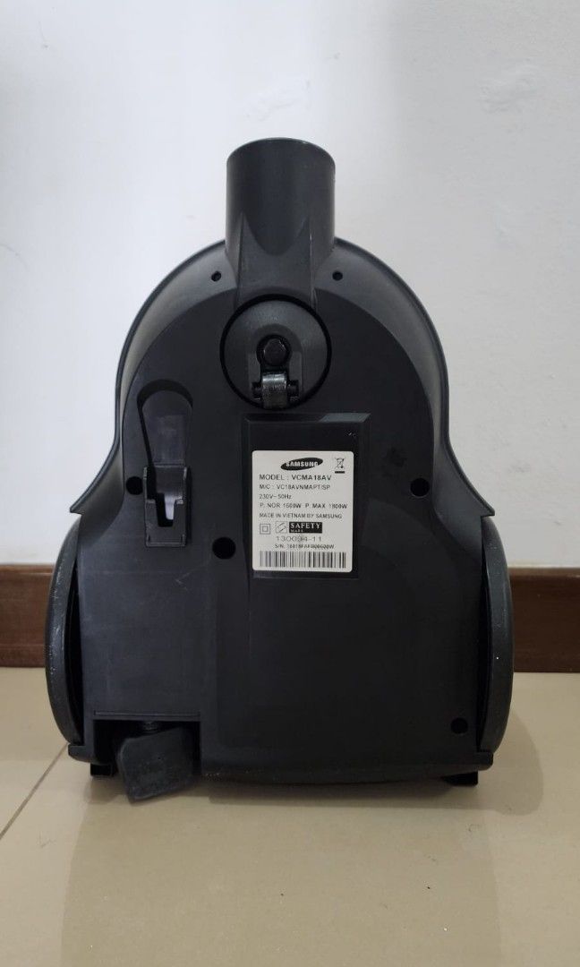 Samsung Vacuum cleaner VCMA18AV, TV & Home Appliances, Vacuum Cleaner ...