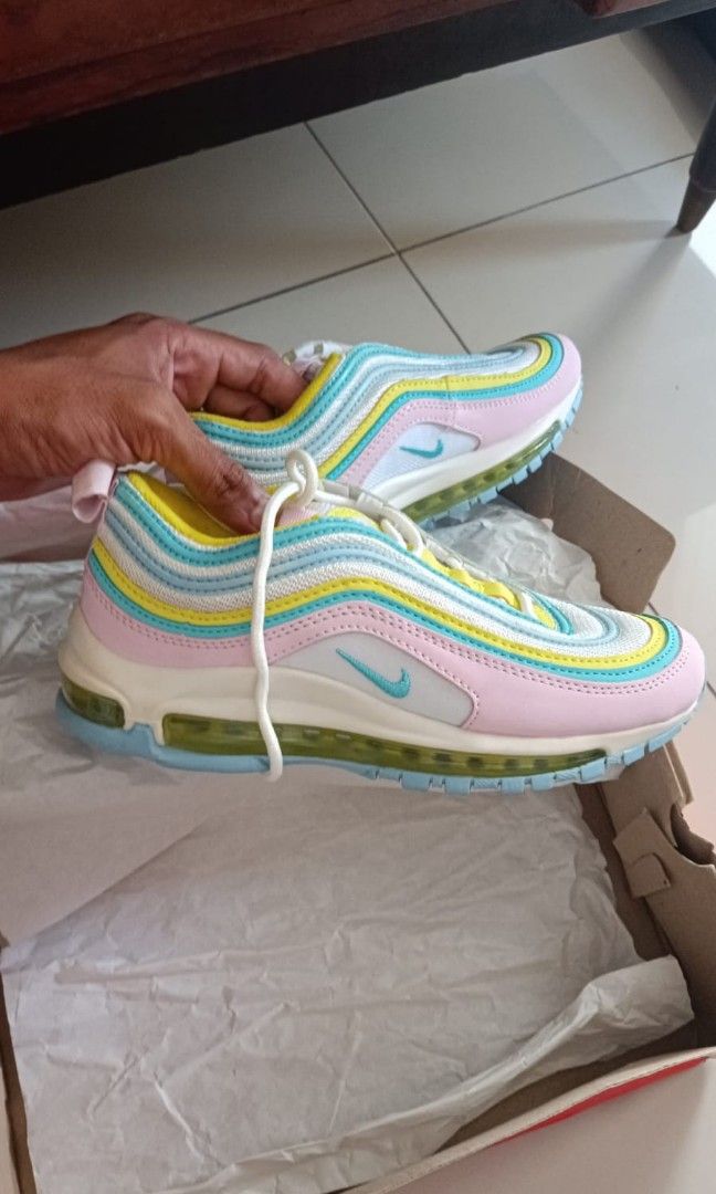 Sepatu online nike rainbow