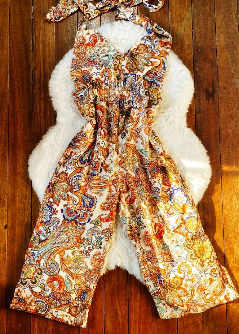 SHEIN Boho Halter Jumpsuit (Category: Jumpsuits) located in Baguio. Submitted by bubries (Listing ID 1230628571, Image 1). Description: 📌 last price posted, no when worn pictures 🧸 medium 🧸 waist: 28-36" 🧸 item is brand new 🧸 shipping via lbc, j&t or flash (shipping fee must be shouldered by the buyer) .