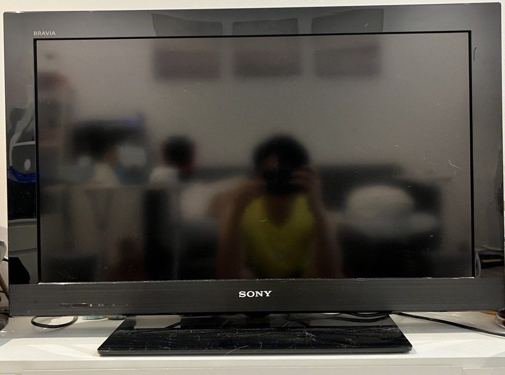 Sony Bravia 32 inch TV (KDL32CX520), TV & Home Appliances, TV