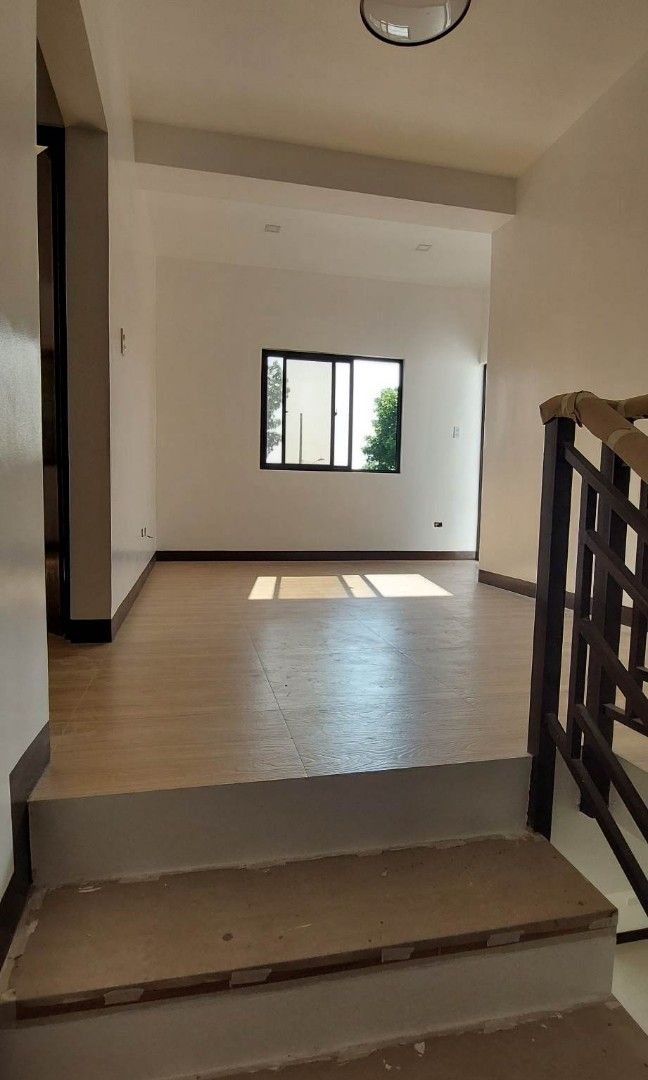 Sta. Rosa Laguna House, Property, For Sale, House & Lot on Carousell