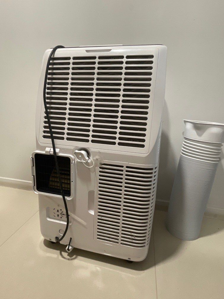 TCL Portable Aircon With Pipe and Remote, TV & Home Appliances, Air
