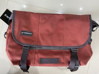 Timbuk2 Classic Messenger Dip, Jet Black Dip, Xs, X Small (Heirloom Persian  Red, X-Small) 