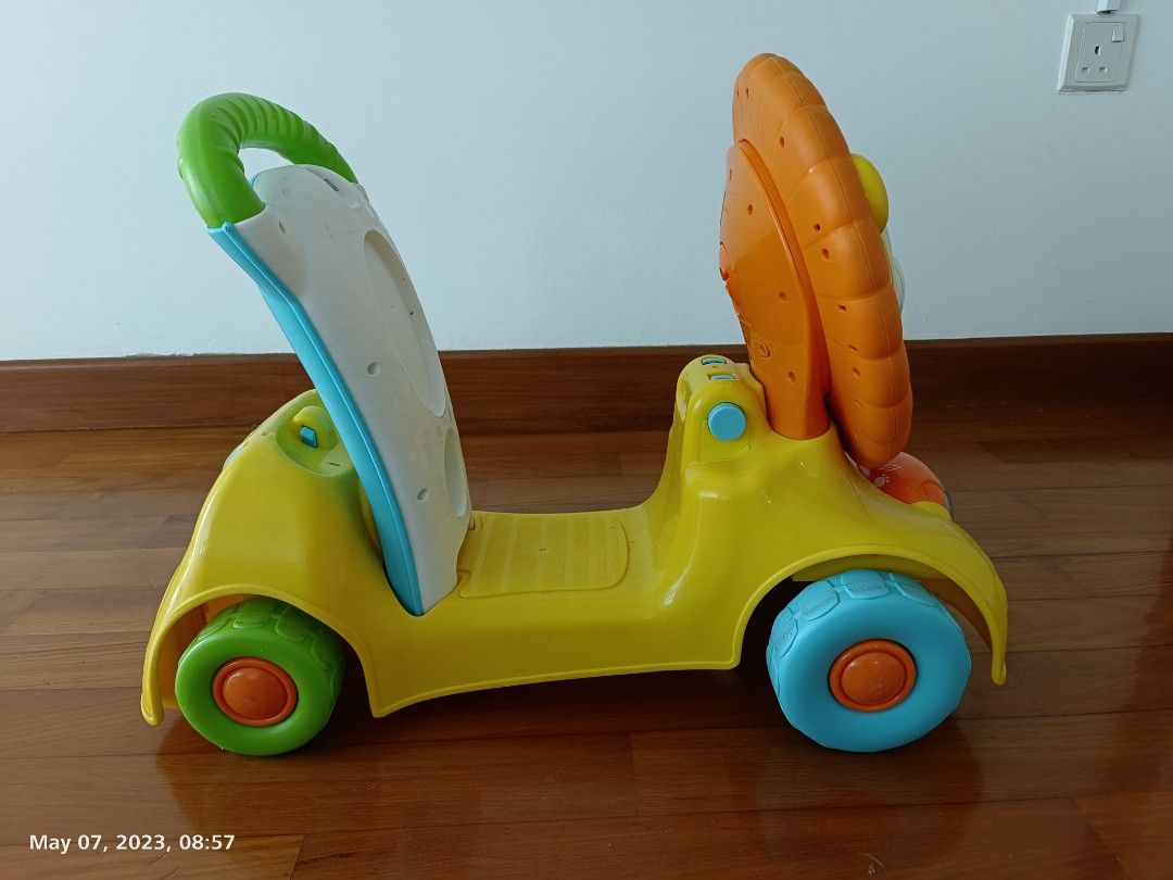 Toddler ride, Hobbies & Toys, Toys & Games on Carousell