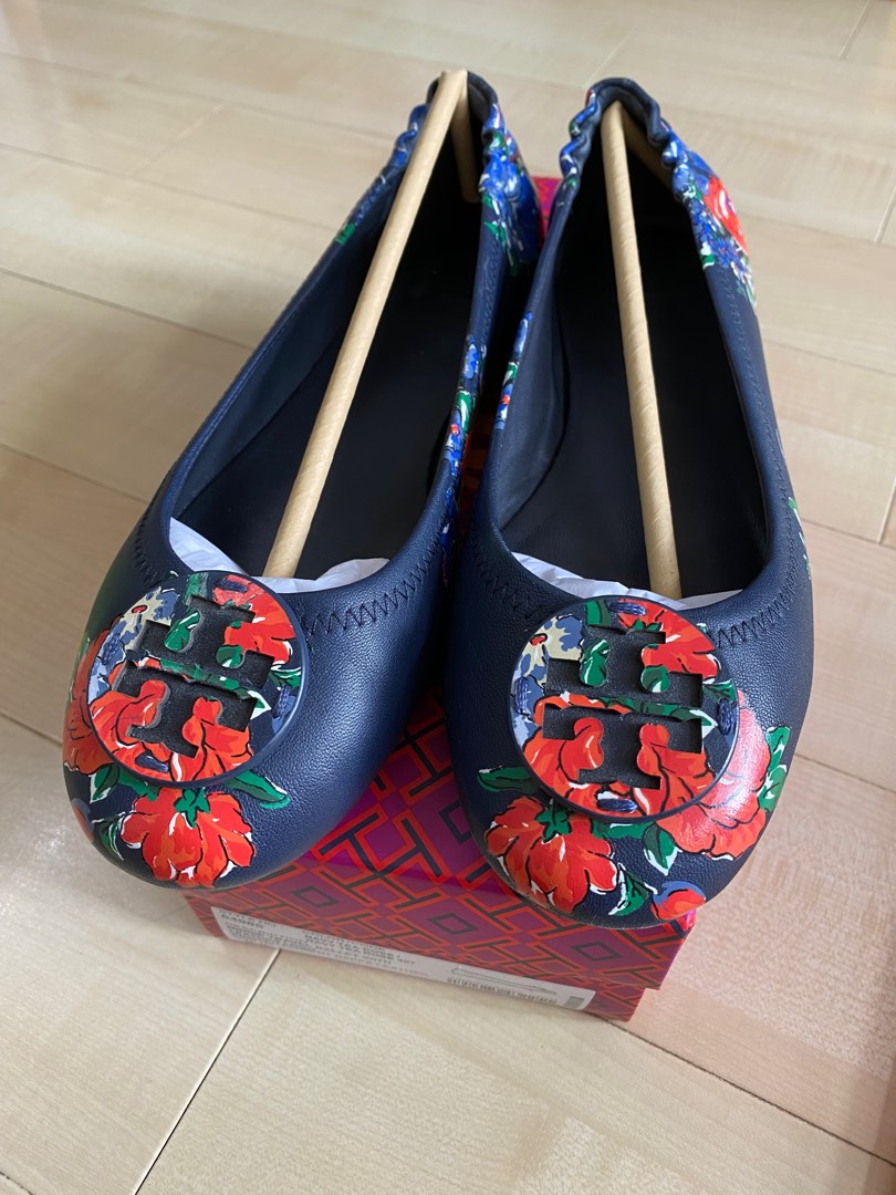 Tory burch navy hotsell tea rose