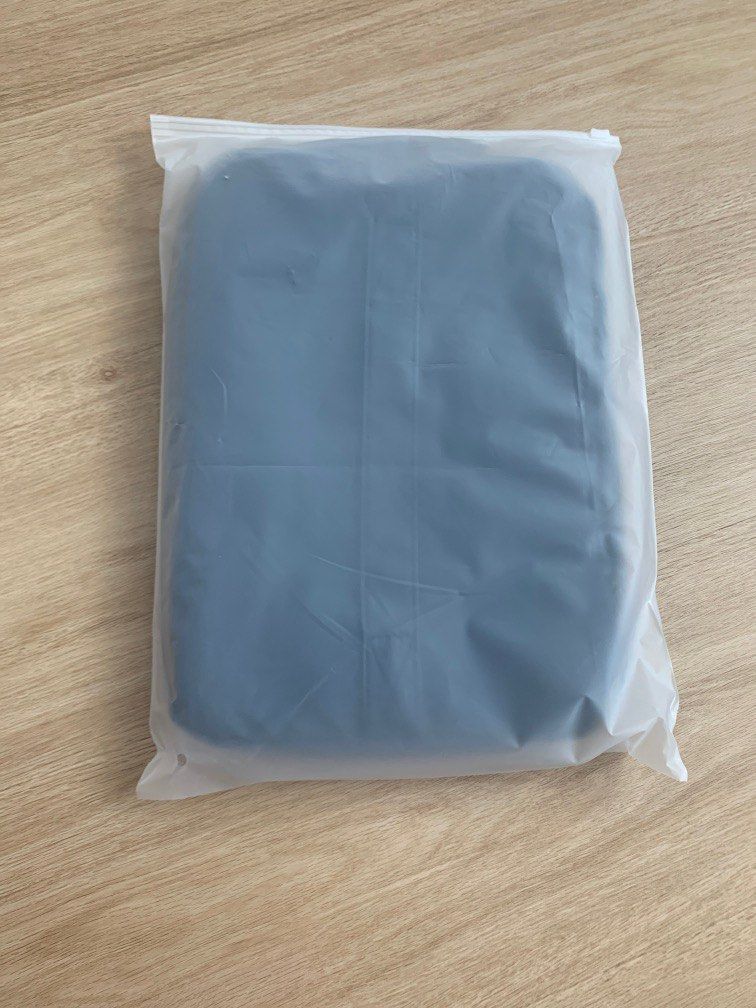 Uniqlo Laptop Bag (Brand New), Computers & Tech, Parts & Accessories