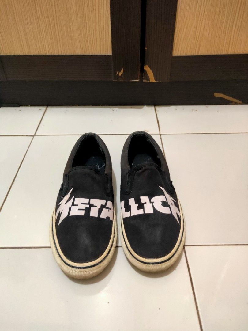 Vans X METALLICA shoes