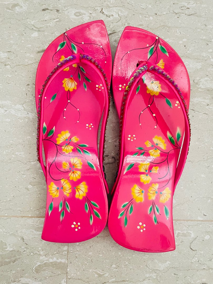 Vietnamese Wooden Clog Sandals (Pink), Women's Fashion, Footwear
