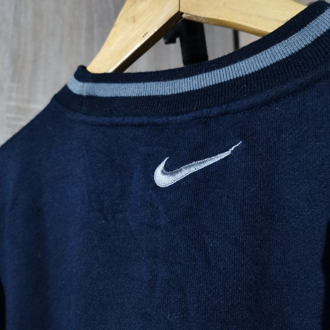 mens vintage nike crewneck