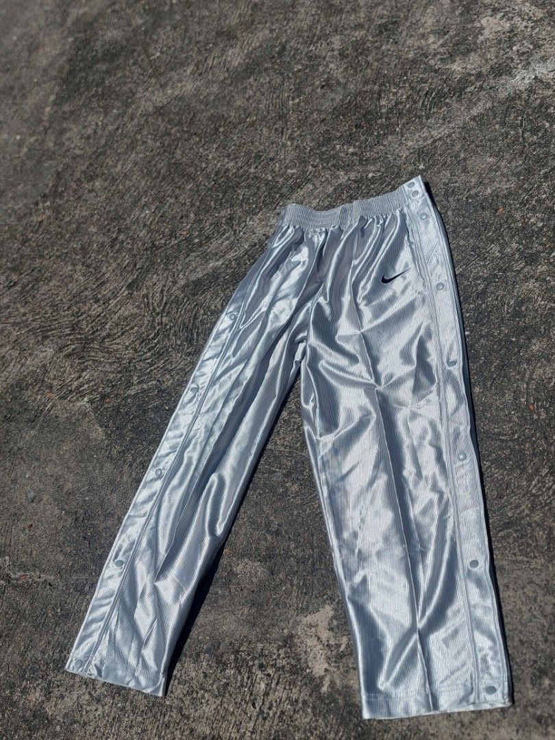 Vintage nike shop tear away pants