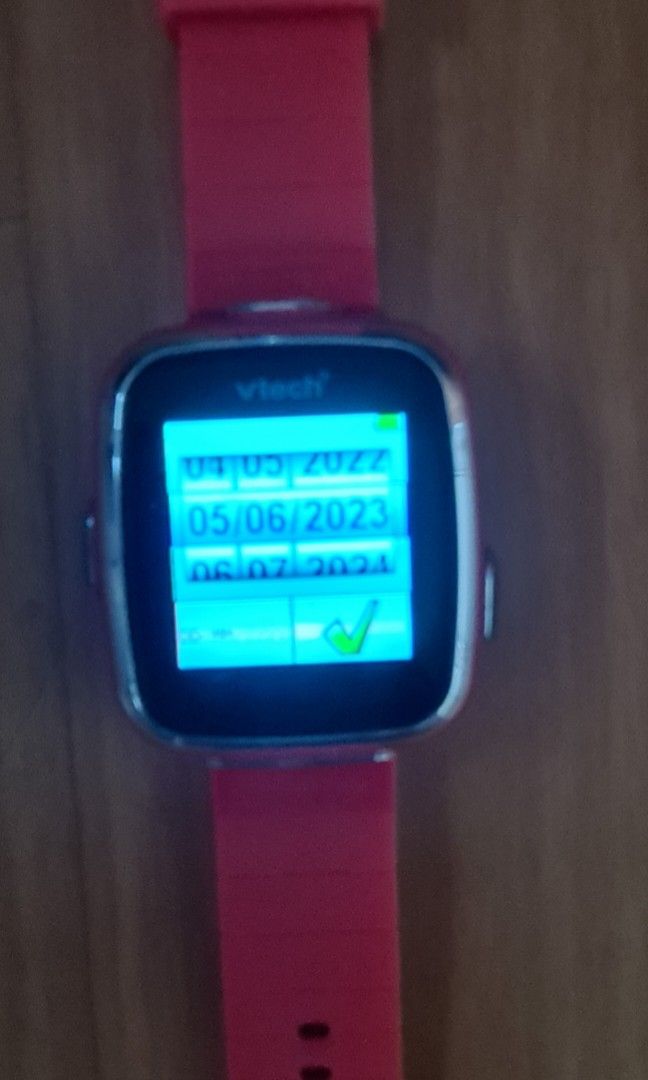 VTech kids smart watch Kidizoom DX Mobile Phones Gadgets