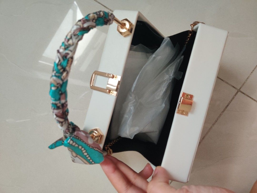 White structured bag hot sale