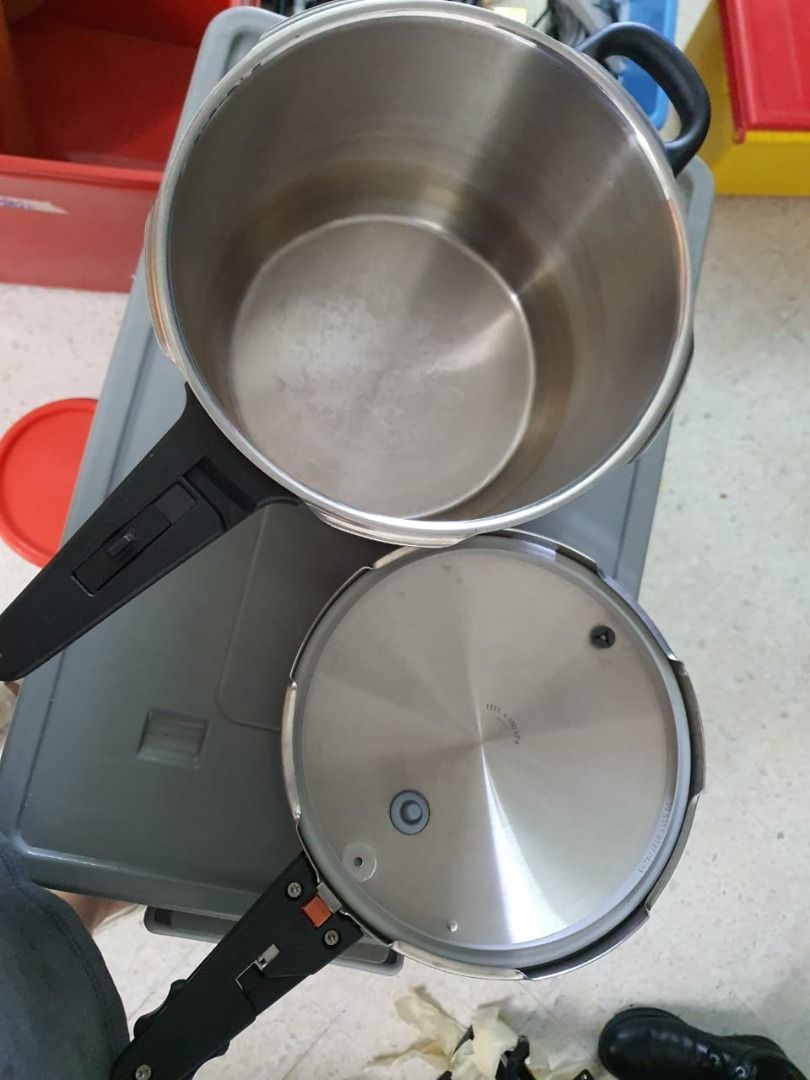 WMF Perfect The perfect pressure cooker, Furniture & Home Living