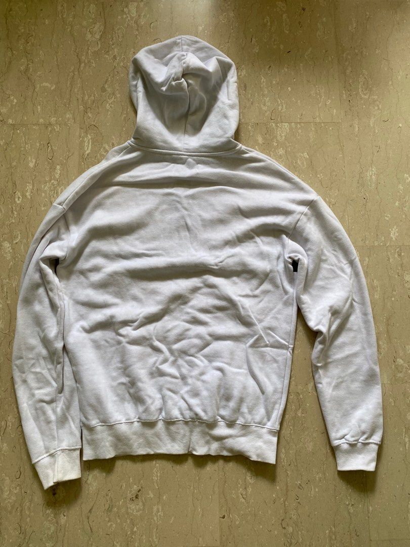 [WTS] HALF ZIP JACKET (Category: Coats, Jackets and Outerwear) located in Singapore. Submitted by k1t_kat (Listing ID 1230676607, Image 2). Description: 1 X COTTON ON HALF ZIP JACKET SIZE S.