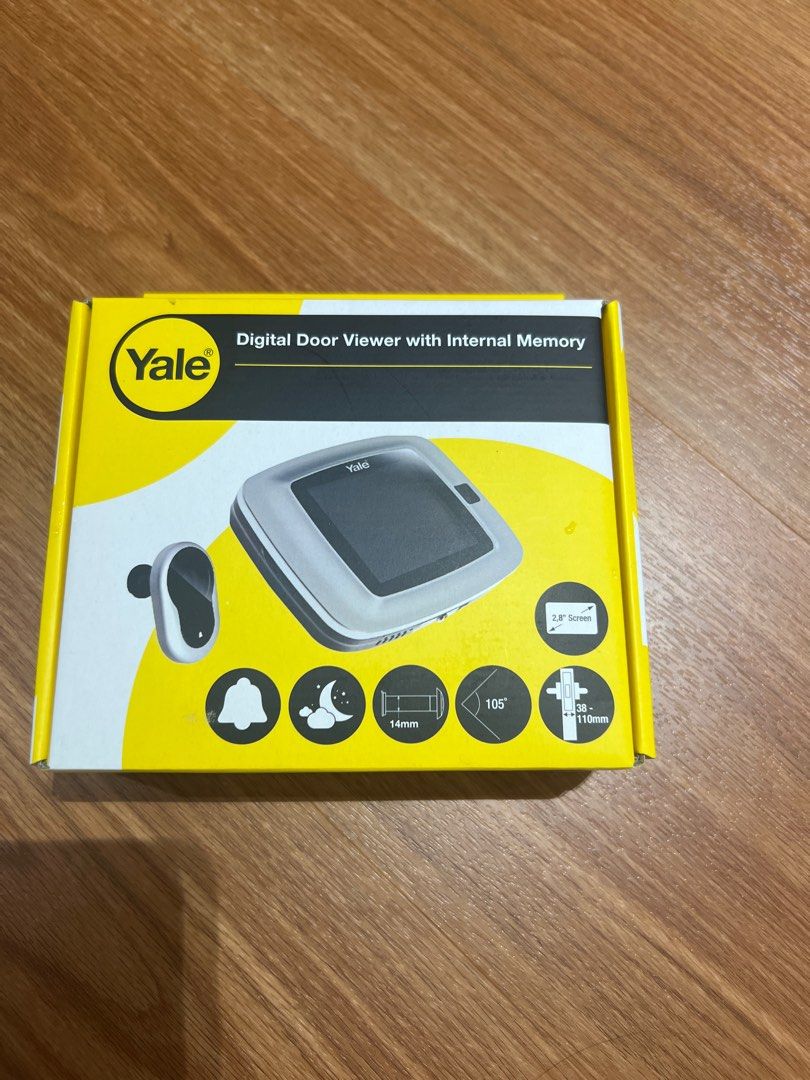 Yale Digital Door Viewer with Internal Memory, Furniture & Home Living