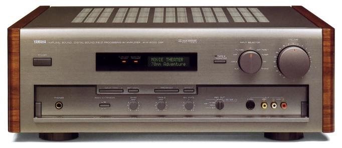 YAMAHA AVX-2000 DSP旗艦環繞聲擴音機(110v電壓）日本製造, 音響器材