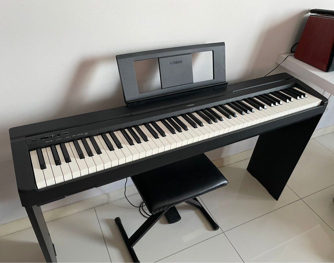 Yamaha P-45 Digital Piano