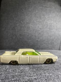 2007 HOT WHEELS '64 LINCOLN CONTINENTAL
